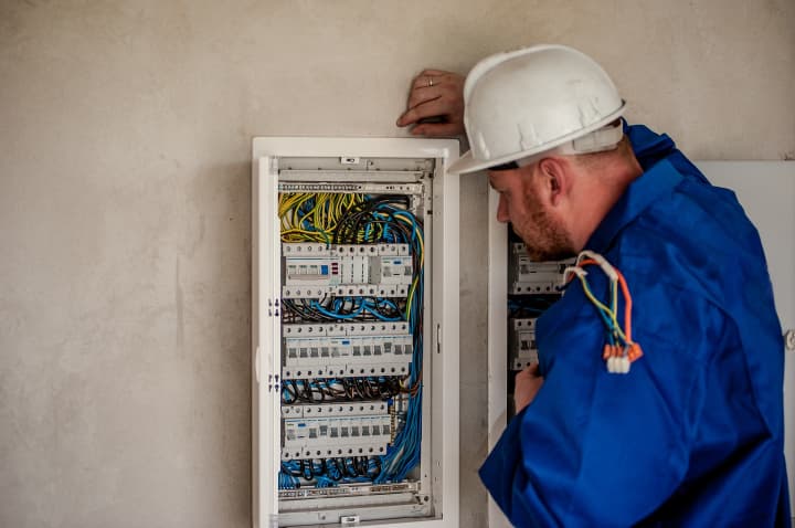 Electrician Service